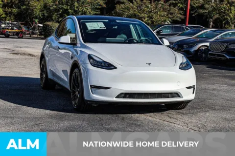 More photos of 2022 Tesla Model Y Long Range at ALM Newnan, GA