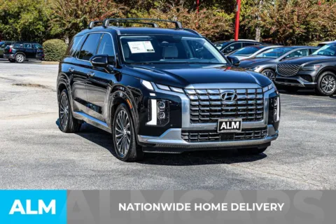 More photos of 2024 Hyundai Palisade Calligraphy at ALM Newnan, GA