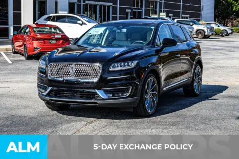 More photos of 2019 Lincoln Nautilus Reserve at ALM Newnan, GA