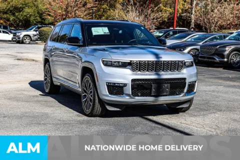 More photos of 2023 Jeep Grand Cherokee L Summit at ALM Newnan, GA