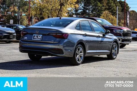 More photos of 2024 Volkswagen Jetta 1.5T SE at ALM Newnan, GA