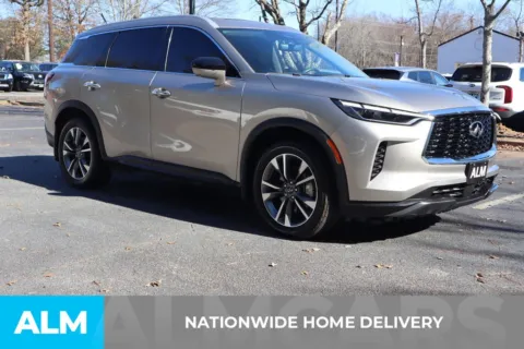 More photos of 2022 INFINITI QX60 LUXE at ALM Roswell, GA