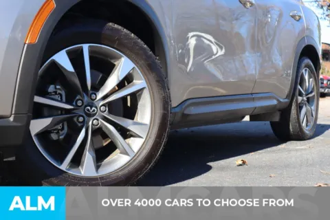 Photos of 2022 INFINITI QX60 LUXE for sale in Roswell, GA at ALM Roswell