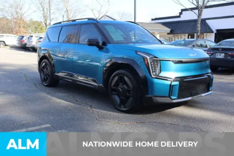 More photos of 2024 Kia EV9 GT-Line at ALM Roswell, GA