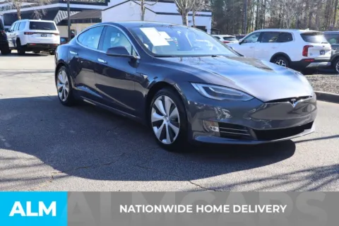 More photos of 2020 Tesla Model S Long Range at ALM Roswell, GA