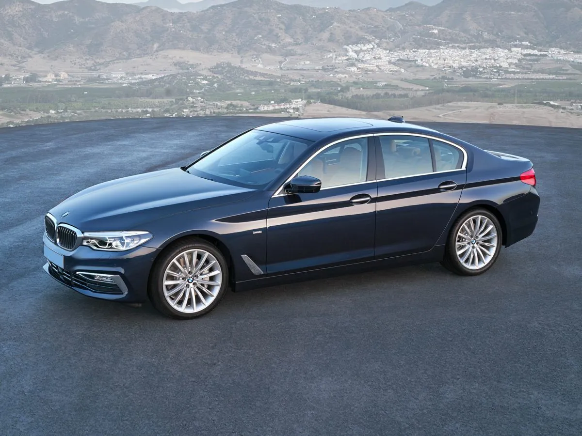 2019 BMW 5 Series 530i's photo