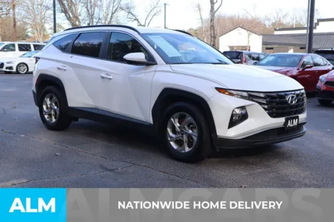 More photos of 2024 Hyundai Tucson SEL at ALM Roswell, GA