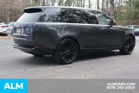 More photos of 2025 Land Rover Range Rover SE at ALM Roswell, GA