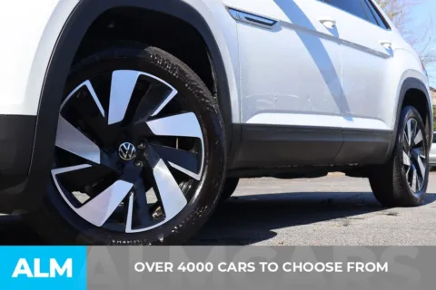 Another view of 2025 Volkswagen Atlas Cross Sport 2.0T SE w/Technology for sale in Roswell, GA at ALM Roswell