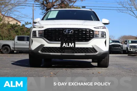 More photos of 2023 Hyundai Santa Fe SEL at ALM Roswell, GA