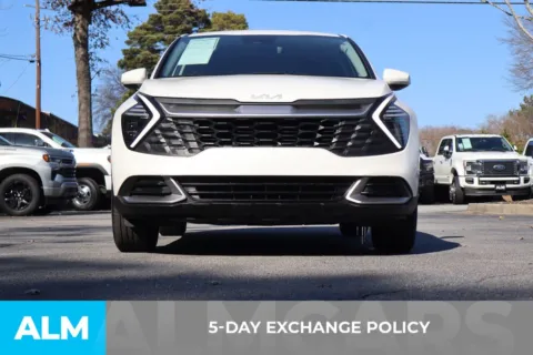 More photos of 2024 Kia Sportage LX at ALM Roswell, GA