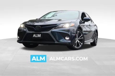 Blue 2020 Toyota Camry SE for sale in Roswell, GA