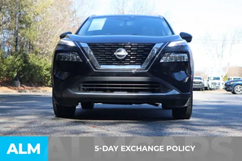 More photos of 2023 Nissan Rogue SL at ALM Roswell, GA
