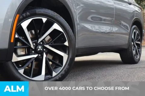 Photos of 2024 Mitsubishi Outlander SE for sale in Roswell, GA at ALM Roswell