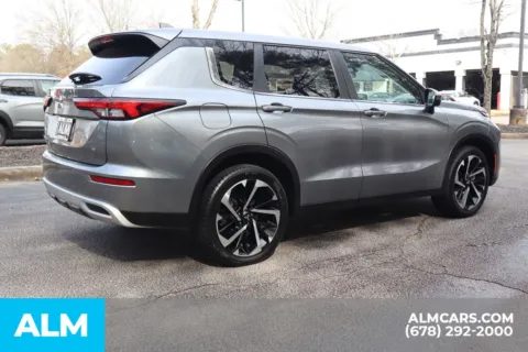 More photos of 2024 Mitsubishi Outlander SE at ALM Roswell, GA