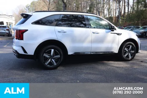 More photos of 2023 Kia Sorento EX at ALM Roswell, GA