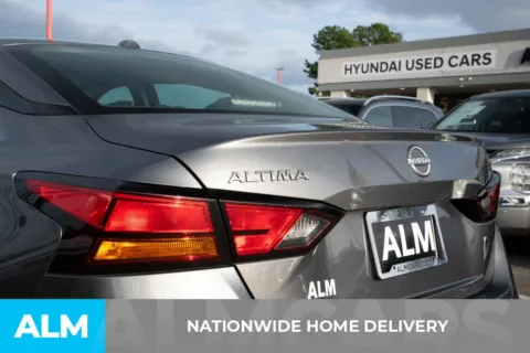 More photos of 2024 Nissan Altima 2.5 SR at ALM Roswell, GA