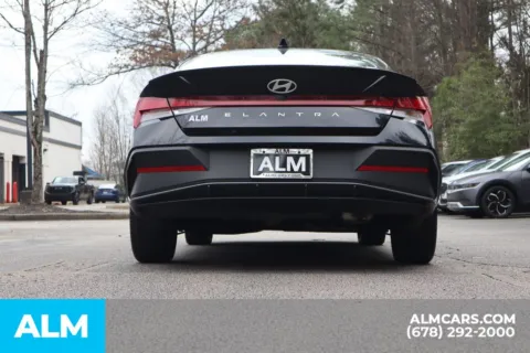 More photos of 2025 Hyundai Elantra SEL Sport at ALM Roswell, GA