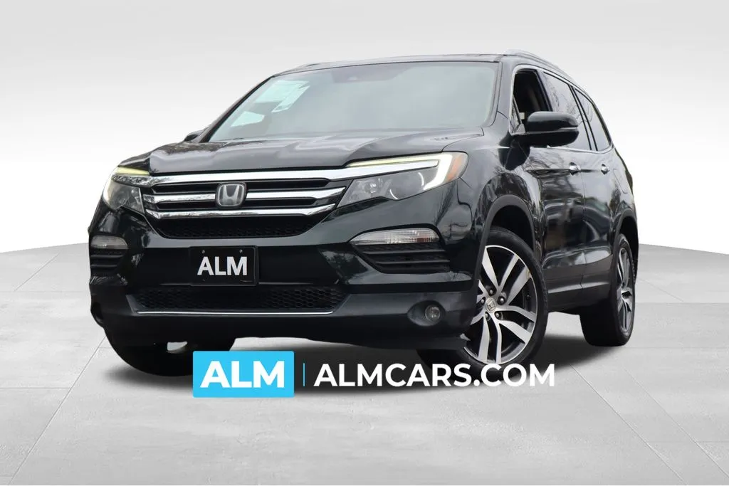 Black 2018 Honda Pilot Touring for sale in Roswell, GA