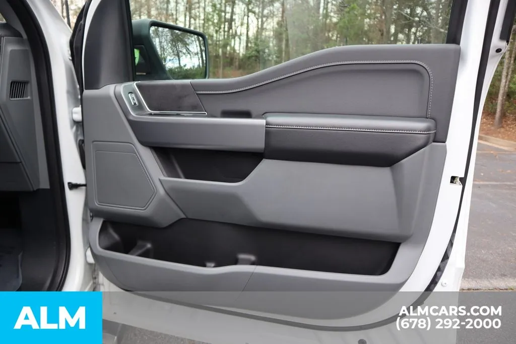 2025 Ford F-150 XLT - Photo 26
