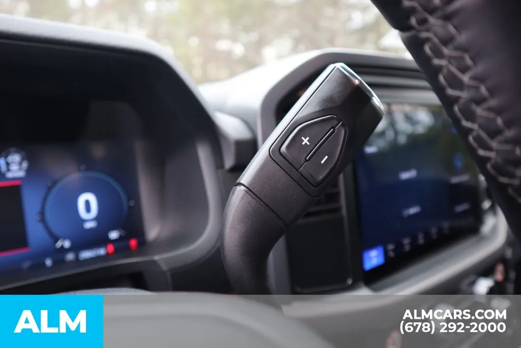2025 Ford F-150 XLT - Photo 29