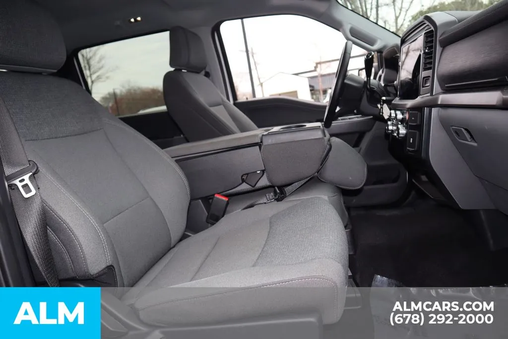2025 Ford F-150 XLT - Photo 23