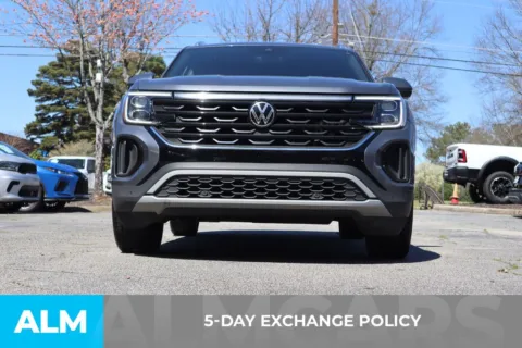 Another view of 2024 Volkswagen Atlas Cross Sport 2.0T SE w/Technology for sale in Roswell, GA at ALM Roswell