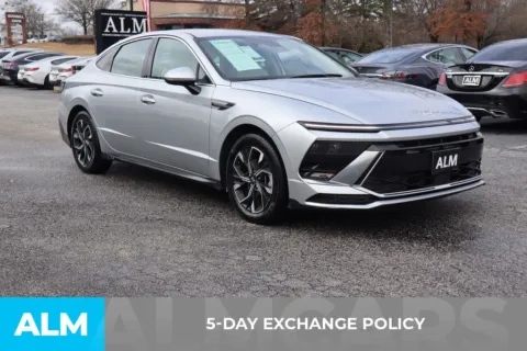 Another view of 2025 Hyundai Sonata SEL for sale in Roswell, GA at ALM Roswell