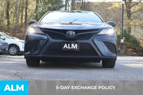 Another view of 2020 Toyota Camry SE for sale in Roswell, GA at ALM Roswell