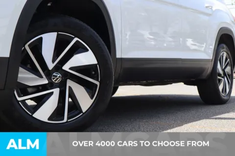 Another view of 2025 Volkswagen Atlas 2.0T SE w/Technology for sale in Roswell, GA at ALM Roswell