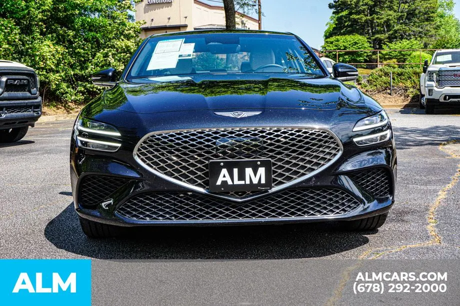2025 GENESIS G70 Standard - Photo 10