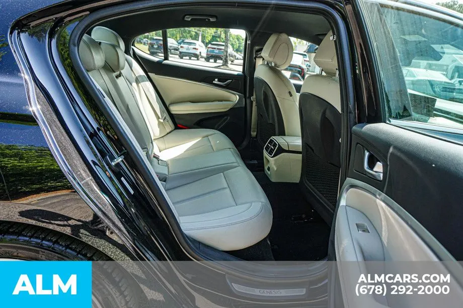 2025 GENESIS G70 Standard - Photo 22