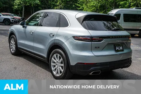More photos of 2023 Porsche Cayenne at ALM Roswell, GA