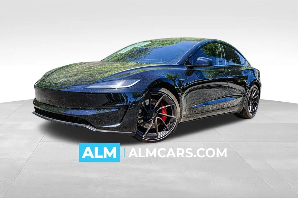 2024 Tesla Model 3 Performance's photo