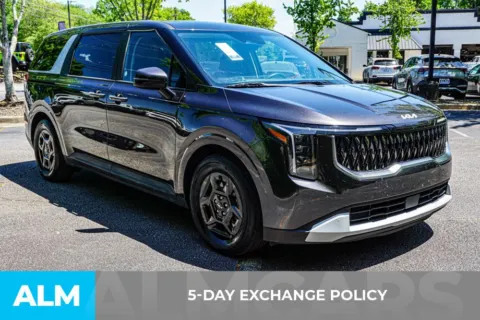 More photos of 2025 Kia Carnival LXS at ALM Roswell, GA