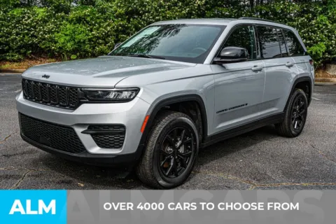 Photos of 2025 Jeep Grand Cherokee Altitude for sale in Roswell, GA at ALM Roswell