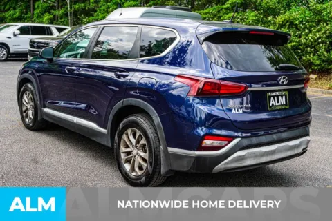 More photos of 2019 Hyundai Santa Fe SE at ALM Roswell, GA