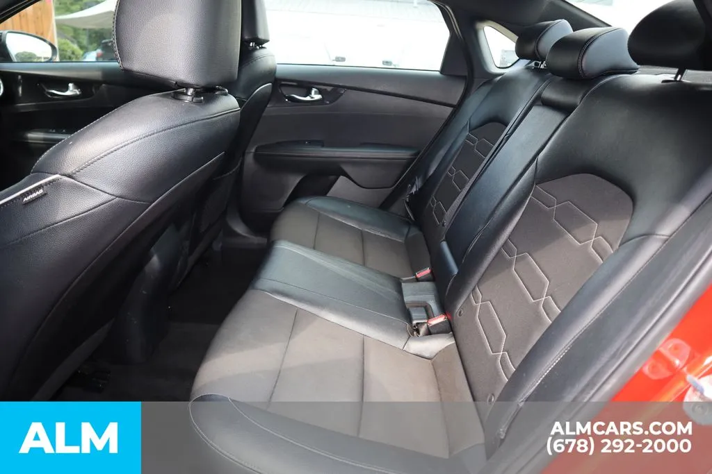 2021 Kia Forte GT-Line - Photo 16