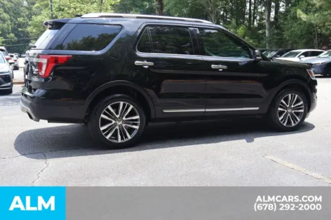 More photos of 2016 Ford Explorer Platinum at ALM Roswell, GA