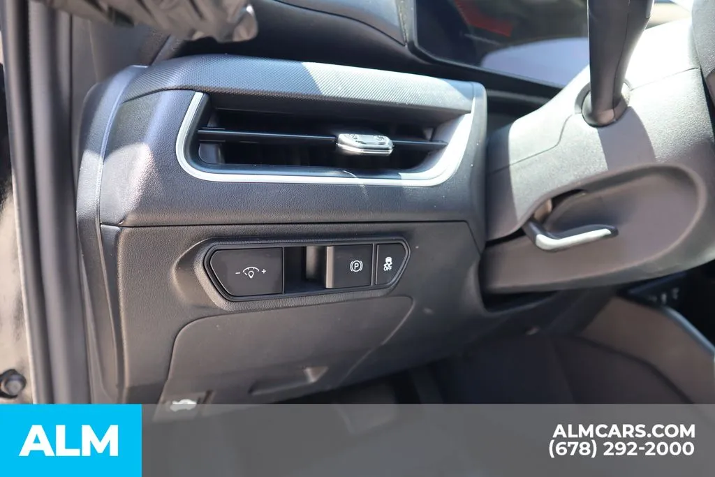 2025 Kia K4 LXS - Photo 12