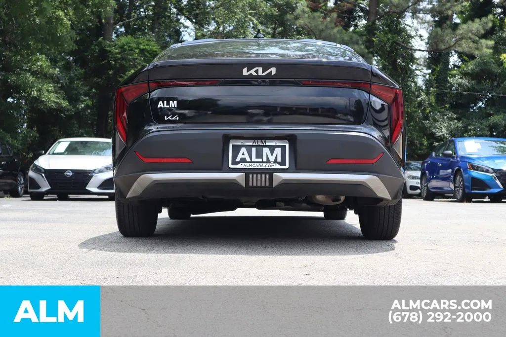 2025 Kia K4 LXS - Photo 7