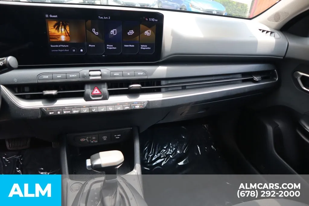 2025 Kia K4 LXS - Photo 33