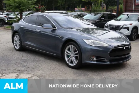 More photos of 2013 Tesla Model S at ALM Roswell, GA