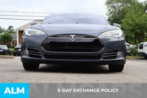More photos of 2013 Tesla Model S at ALM Roswell, GA