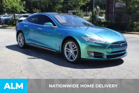 More photos of 2013 Tesla Model S at ALM Roswell, GA