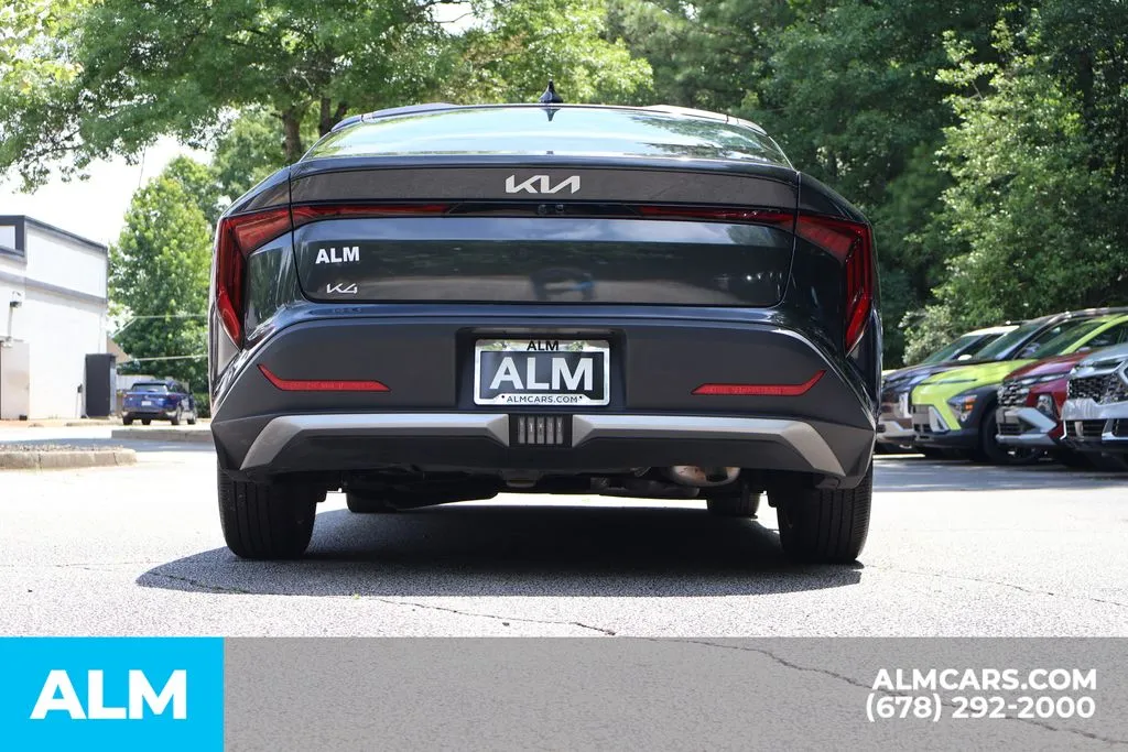 2025 Kia K4 LXS - Photo 6