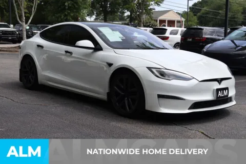 More photos of 2022 Tesla Model S at ALM Roswell, GA