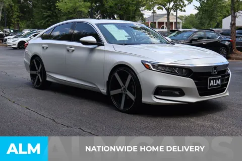 More photos of 2019 Honda Accord EX-L at ALM Roswell, GA