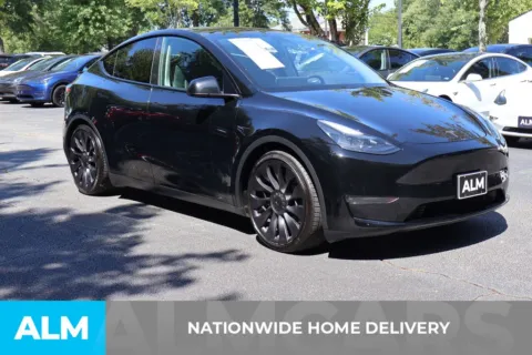 More photos of 2023 Tesla Model Y Performance at ALM Roswell, GA