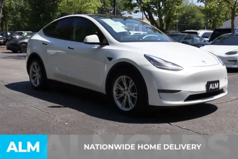 More photos of 2021 Tesla Model Y Long Range at ALM Roswell, GA